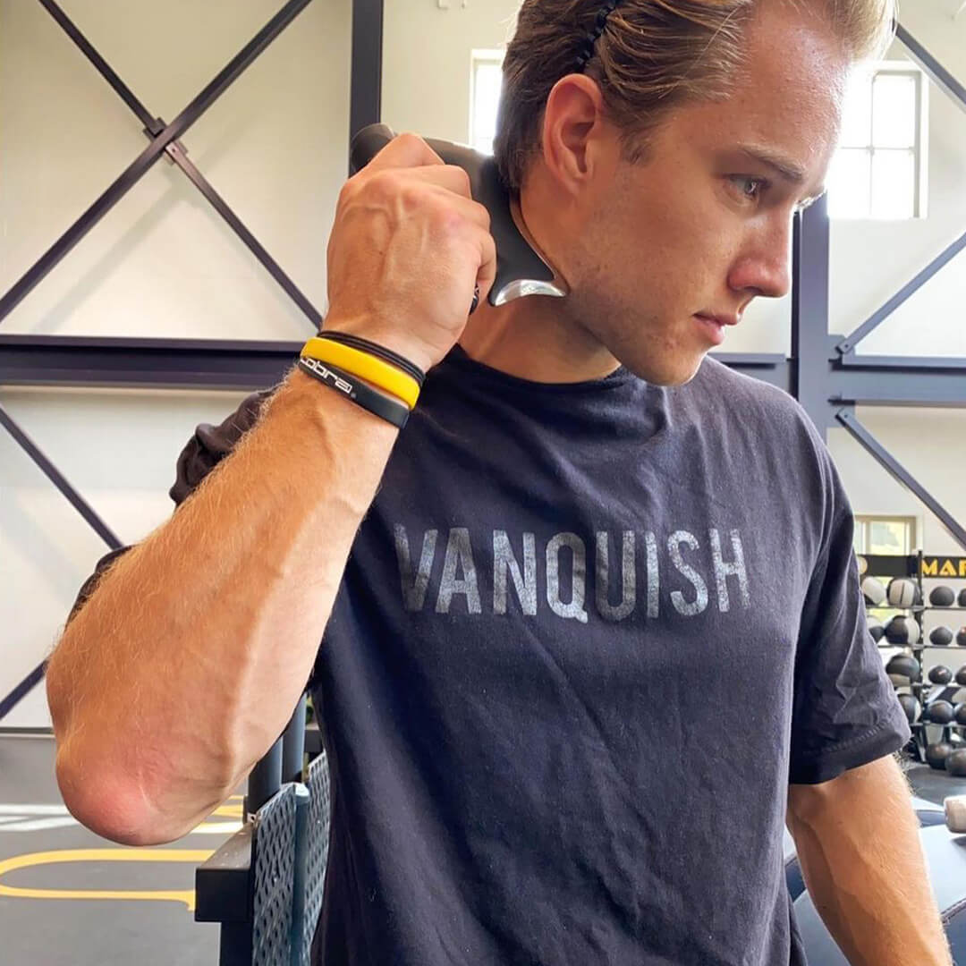 PulseBlade™ – Deep Fascia Recovery Device for Runners